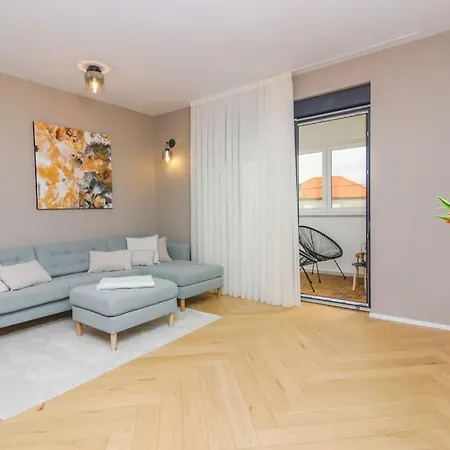 Apartment Harmony